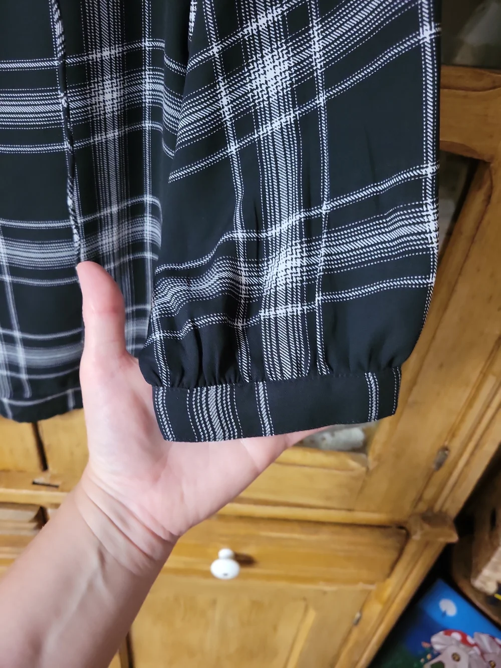 LOFT Black & White Plaid Split-Neck Blouse